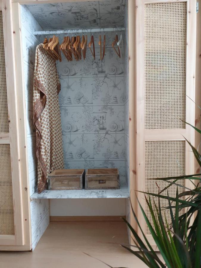 Aretousa Deluxe Downtown Apartment Szkála Kültér fotó