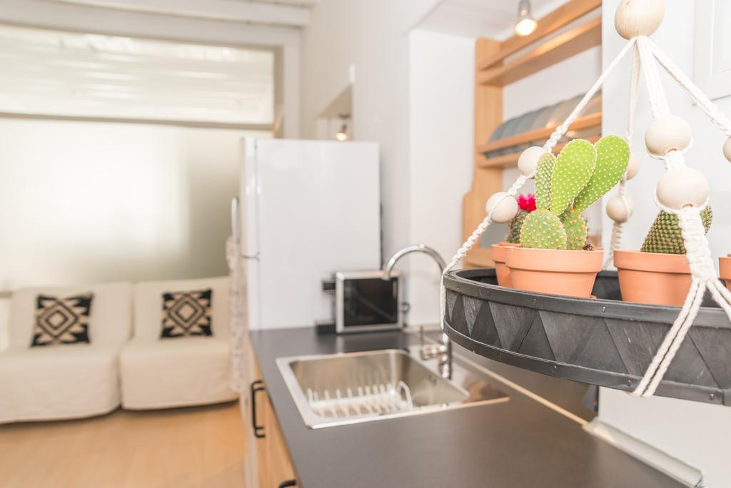 Aretousa Deluxe Downtown Apartment Szkála Kültér fotó